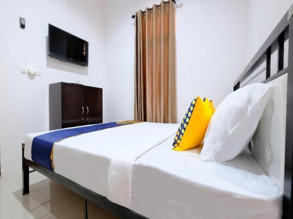 Spot On 1784 Tnc Residence Syariah ماتارام المظهر الخارجي الصورة