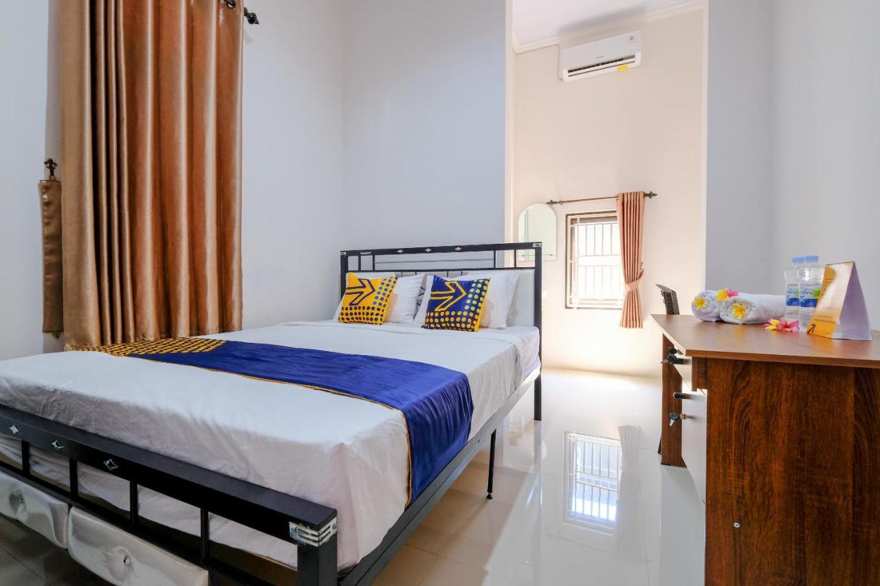 Spot On 1784 Tnc Residence Syariah ماتارام المظهر الخارجي الصورة
