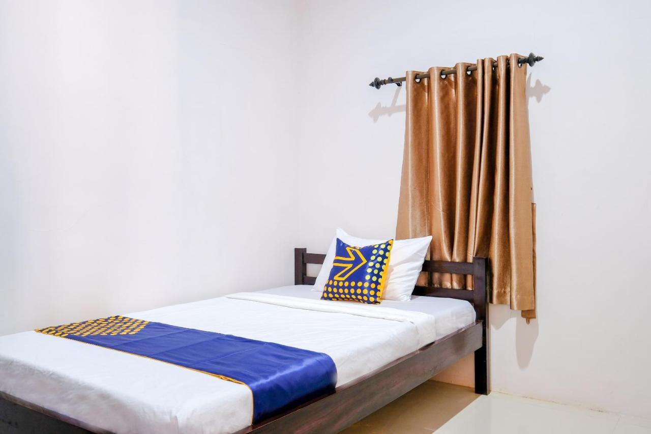 Spot On 1784 Tnc Residence Syariah ماتارام المظهر الخارجي الصورة